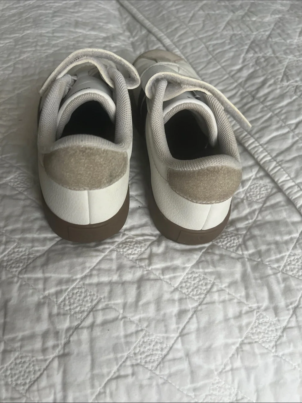 adidas Kids White, Beige & Black Velcro Sneakers